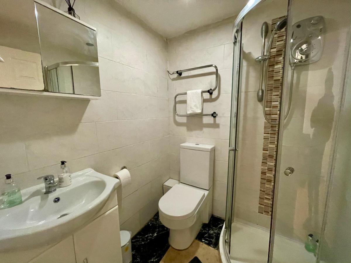 Bute Park Apartment W/ Heating + Private Bathroom Cardiff Eksteriør billede